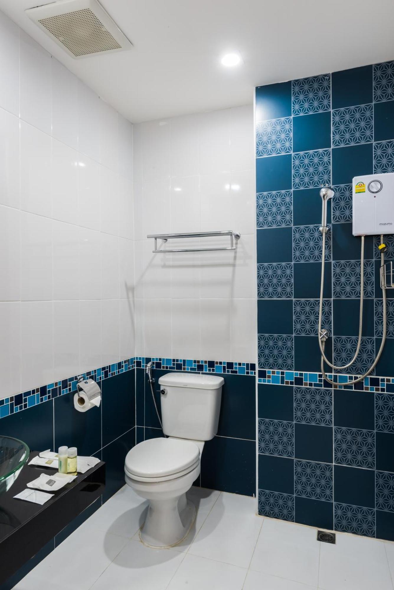 Nine Blue Residence Nong Prue Dış mekan fotoğraf